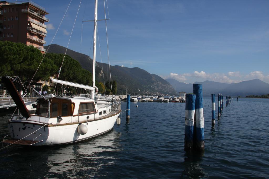 Bed And Breakfast Centrostorico Sarnico Bagian luar foto